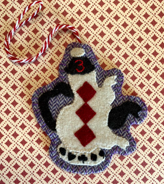 VMUC- Wool Kit/Printed Pattern: 3 OF DIAMONDS - VERY MERRY UNCHRISTMAS