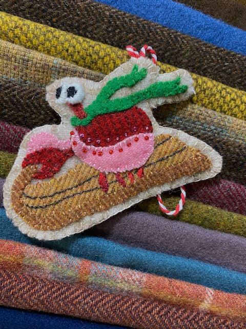 CBTS-Wool Kit/Printed Pattern-DASHING THROUGH THE SAND-Christmas By The Sea