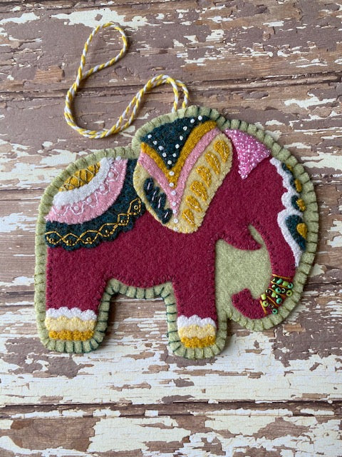 MFAF-Wool Kit/Printed Pattern-ELLIE THE ELEPHANTS - MODERN FOLK ART FRIENDS