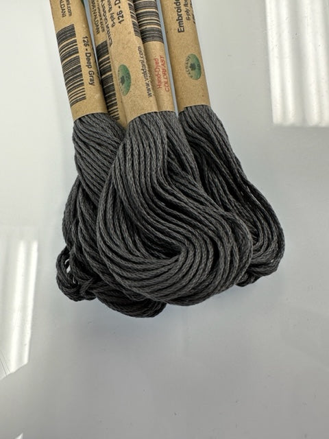 Valdani 6 Strand Embroidery Floss Solid: 126 - Deep Gray**New