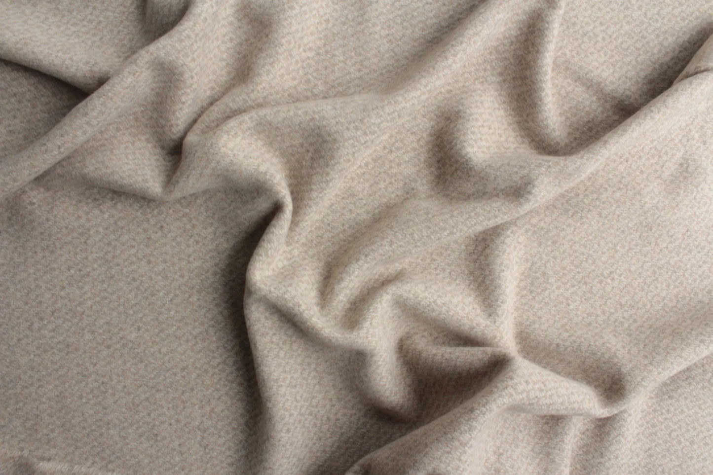 100% Wool Fabric - Cream Diamond