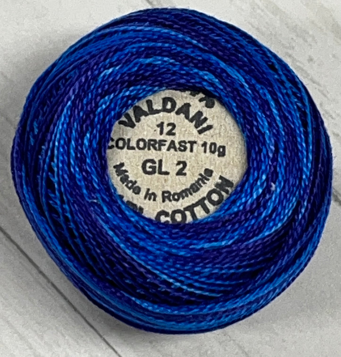 Valdani Perlé Cotton Variegated: GL2 – Delphinium
