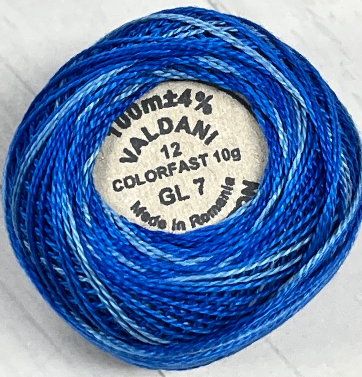 Valdani Perlé Cotton Variegated: GL7 – Lobelia