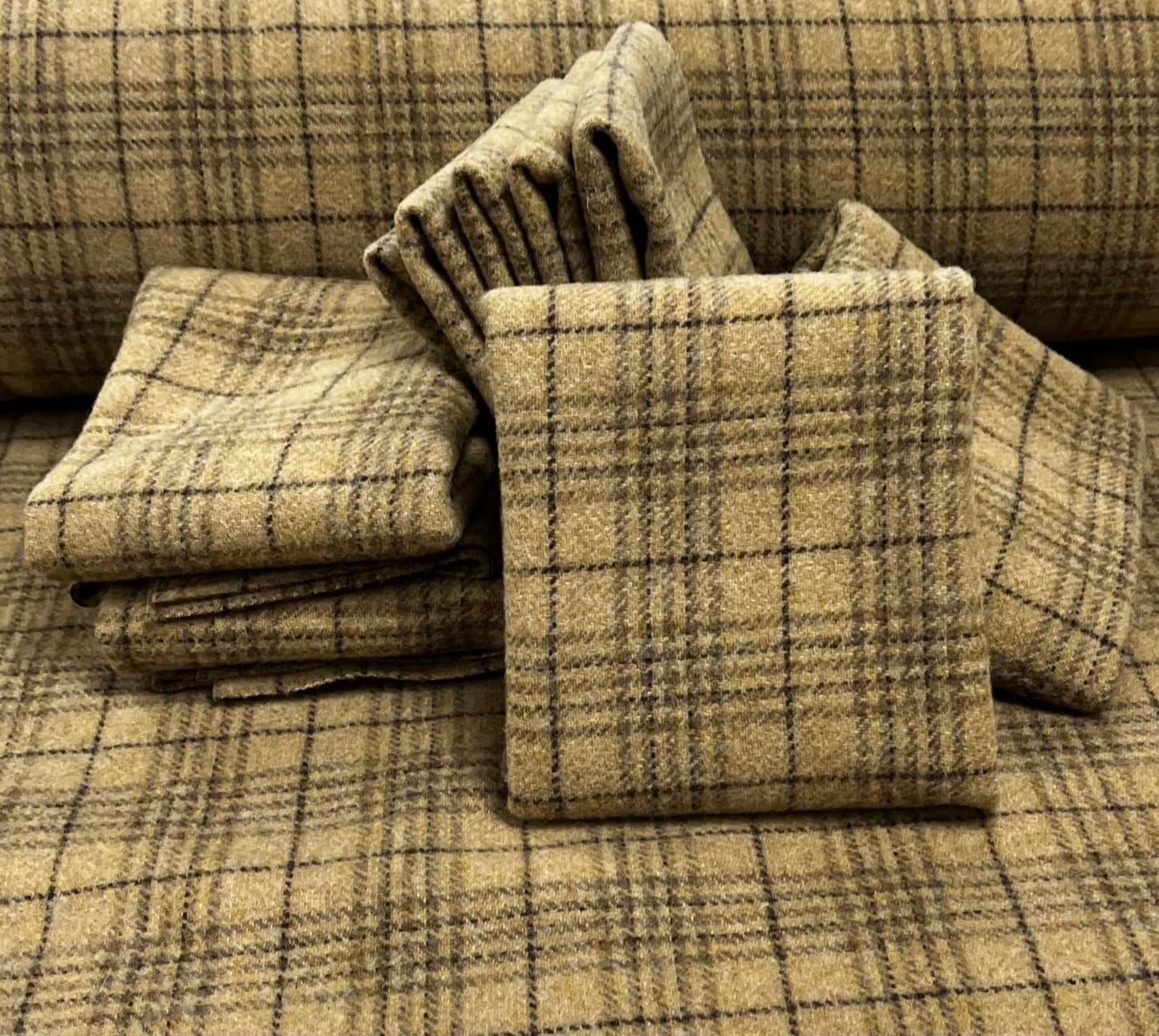 100% Wool Fabric - Hedgehog