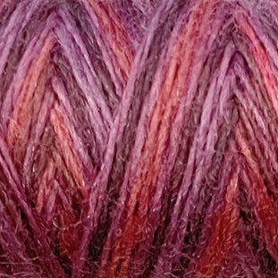 Valdani Wool Spool Size 8: O82 Dahlia Dance Wooltra