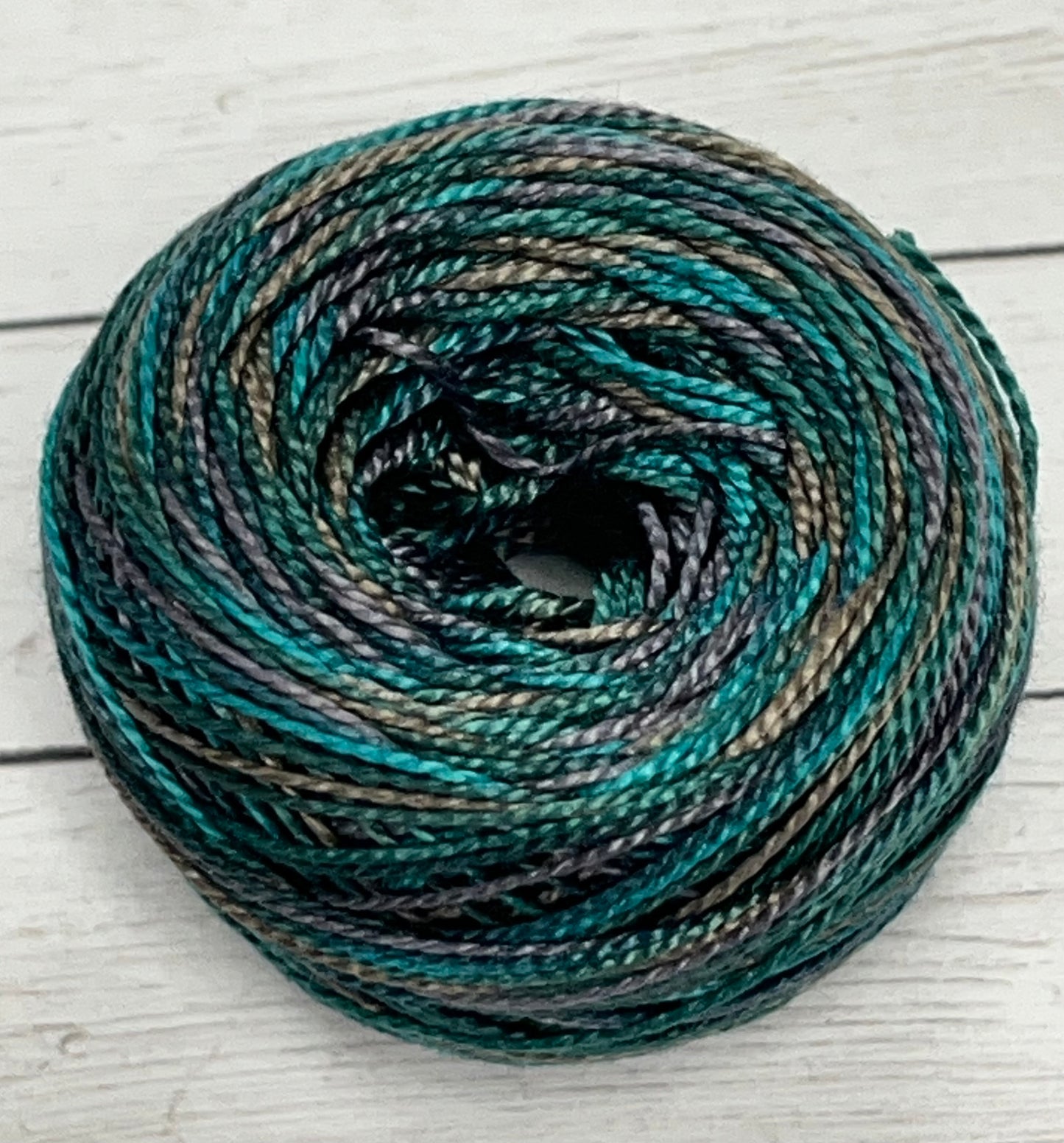 Valdani Perlé Cotton Variegated: RC8