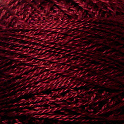 Valdani Perlé Cotton Solid: 1334 - Rusty Burgundy - Hattie & Della