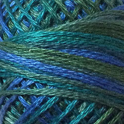 Valdani 3 Strand-Floss: M30 - Deep Waters med. &dark sea-blues and green - Hattie & Della