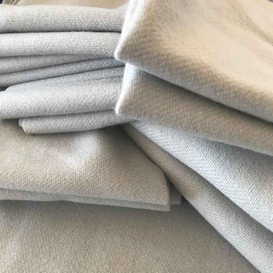 100% Wool Fabric - Mouse Gray
